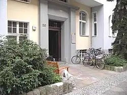 Wohnhaus Gottfried Benns, Bozener Straße 20