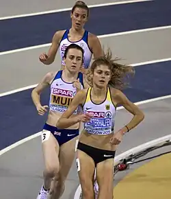 Melissa Courtney (hier an dritter Position) – Rang acht in 4:18,74 min