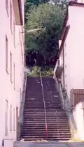 Treppe zwischen Bogenstraße und der Straße Hohenstein, oben Aufgang zu den Parkanlagen, 2003