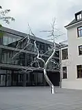 Roxy Paine: „Discrepancy“ (2011)