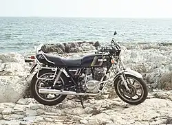 Yamaha XS 400