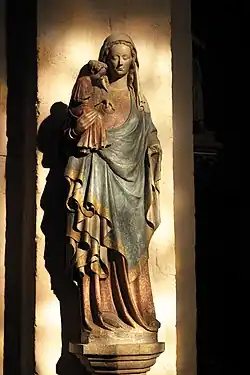 Madonna mit Kind in Yzeure