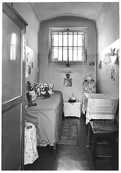 Zellenraum aus den 70er-Jahren im „Freigängerhaus-Lichterfelde“, Foto aus dem Archiv der Senatsverwaltung für Justiz Berlin