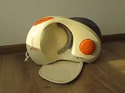 Elektrische Aufschnittschneide- maschine Typ 294 von Zelmer