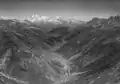 Val Medel, Blick Richtung Nordnordost zum Tödi. Historisches Luftbild von Werner Friedli (1954)